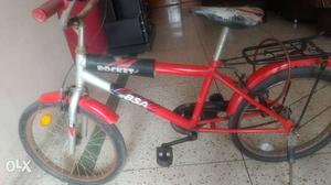 Mid sized girls bicycle. good condition. tubeless