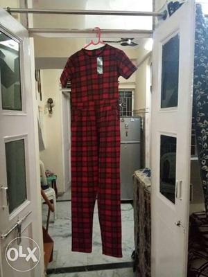 Red And Black Checked Short-sleeve Jumpsuit