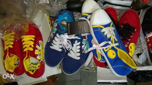 Smily sneakers shoes only 200 mrp 899 se 