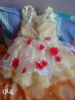 This is a baby drees