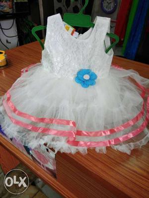Toddler Girl's White Scoop-neck Sleeveless Dress