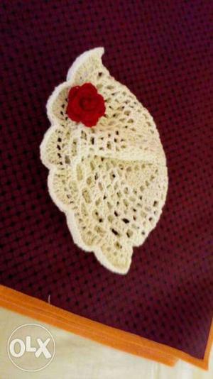 White summer crochet hat for girls