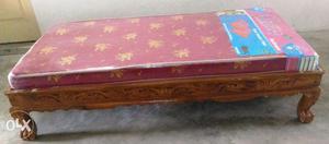3x6 size diwan including mattress, very new and not used at