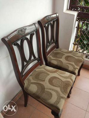 6 nos dining Chairs in very good original