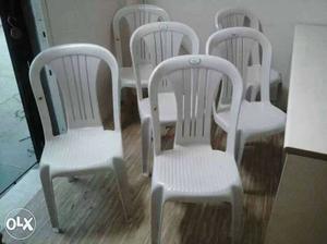 A 6 chairs set totally new and unused for sale.