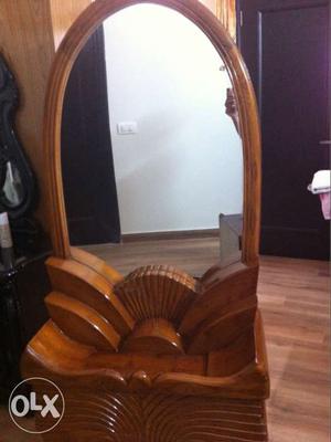 Beautiful dressing table just for 