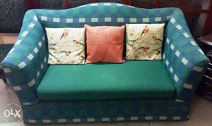Gently used 9 (3 x 3sofas) seater sofa set. A