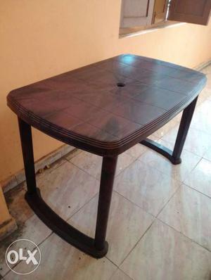 Newly Brown Plastic Table