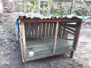 Wooden net for keeping dogs or pets