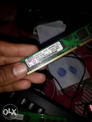 1Gb DDR2 RAM i have 2