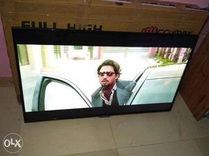 50 inch Micromax FHD TV with box 1.5 year old