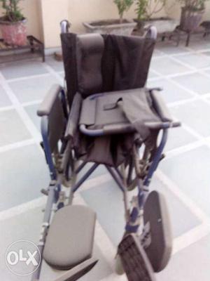Advanced Wheelchair hardly used with special