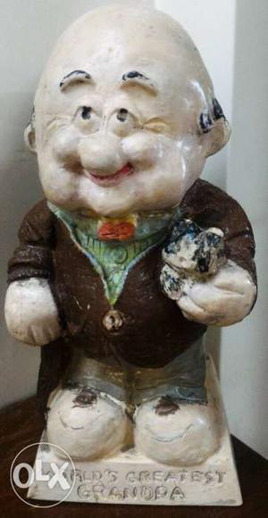 Vintage statue of Grandfather