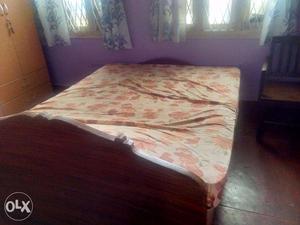 Want to sell bed