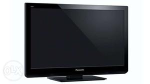 32 inch Panasonic LCD TV in excellent condition