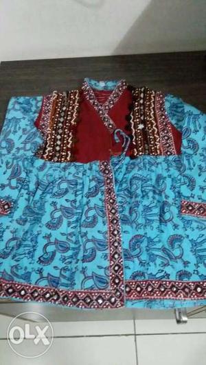 Blue And Red Long-sleeved Traditional Suit