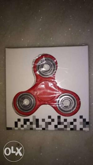 Brand new fidget spinner (Red silver)