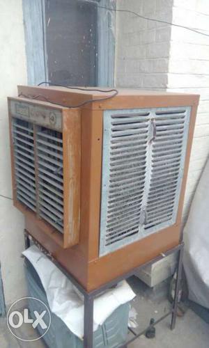 Brown And Gray Air Cooler