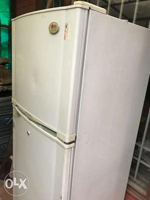 Fridge 320 LT working condition used at home