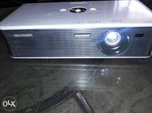 Sharp Portable Dlp Projector, with 3d option,in