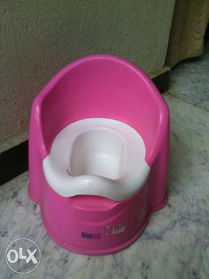 Toddler's Pink And White Potty Trainer