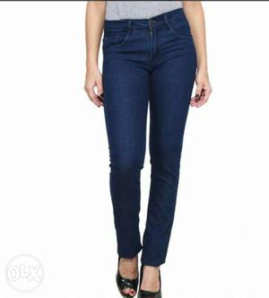 Blue Straight-cut Fitted Jeans