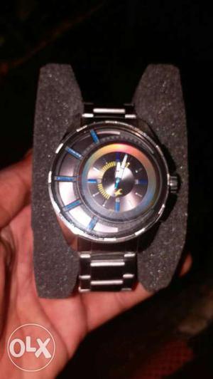 Fastrack hand watch 1 month old bill rate 