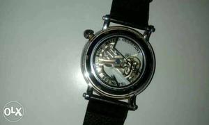 Fully mechanical watch. Along with autowind. Its