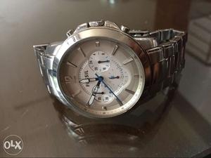Round Silver Fossil Chronograph Watch With Link Bracelet