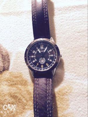 Timex Watch newly bought 2 months old! Date and