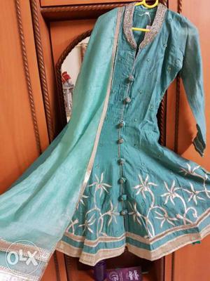 Women's Blue And Silver Kameez