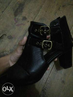 Black block heels size-37 price negotiable