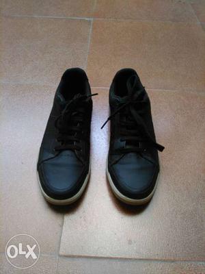 Decathlon shoes 7 no size only 1 time wear
