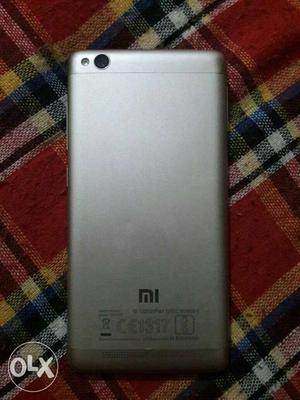 Mi 3s mobile,  mh battery, 2+16 ram and Rom,