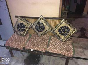 5 seater bamboo sofa in good condition