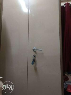 Almira is a very good condition.