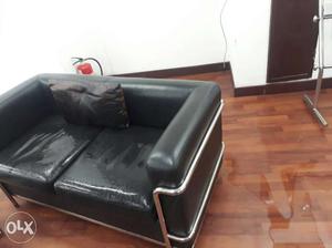 Black Leather 2-seated Sofa