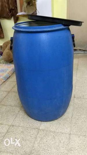 Hard plastic water storage unit with capacity of