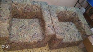 I want to sell this sofa..brown colour..very good