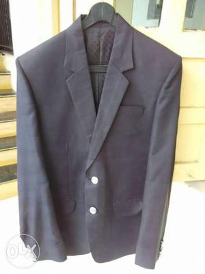 Men's Black Notched Lapel Suit Jacket And Necktie With Dress