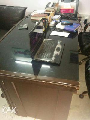 Office table.. good condition... price