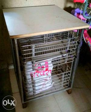 Removable steel kitchen trolley unit