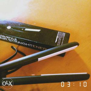 Salon hair straightner.not used.no bill