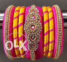 Silk thread bangel