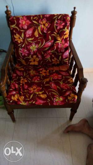 Two good condition sofa chair