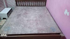 Want to sell double bed. along with or without