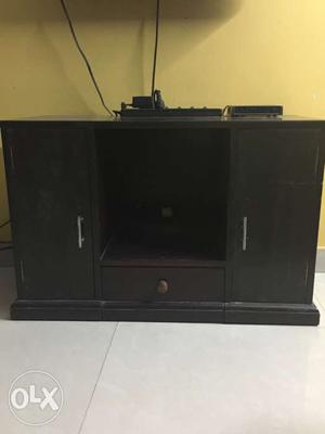 Wooden Cabinet in Excellent Condition