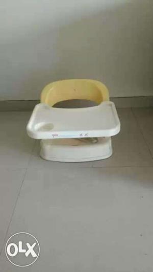 Baby Dining Seat with Tray, 6 Months Old..