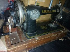 Black Sardar Sewing Machine