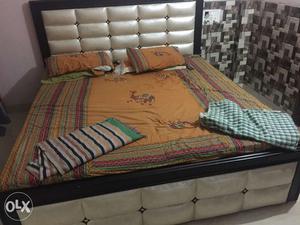Brand new condition double bed With mattresses